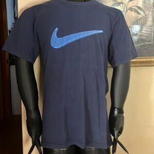 Nike t shirt